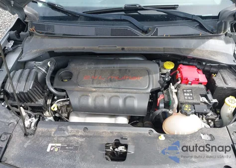 2020 Jeep Compass Trailhawk 4X4 z USA, uszkodzony, nr VIN 3C4NJDDB6LT184616